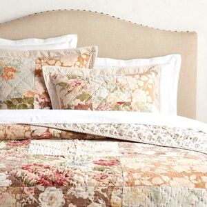 Pottery Barn Carolina Floral Patchwork Reversible Cotton Queen Quilt & Shams
